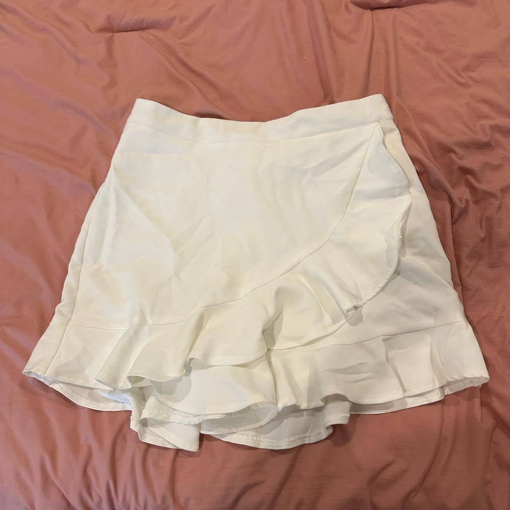 Elegant White Ruffle Skirt